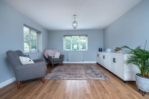 Sitting room- click for photo gallery